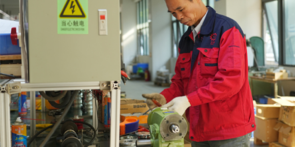 電磁制動器如何有效解決減速機故障問題？