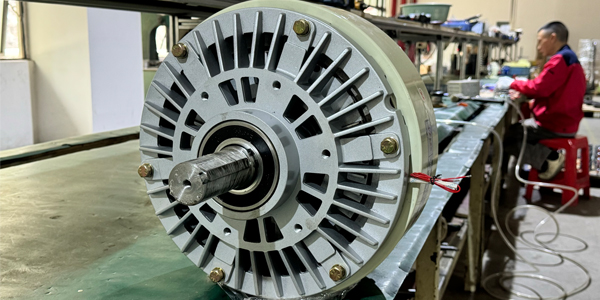 如何選擇高質(zhì)量的印刷同收卷磁粉離合器定制廠家？