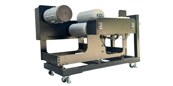 為什么選擇臺靈定制膠袋收放卷機(jī)廠家？